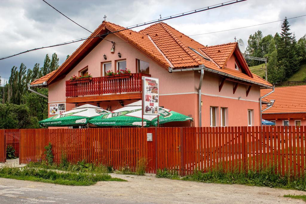 Picnic Panzio Bed & Breakfast Lunca de Sus Dış mekan fotoğraf