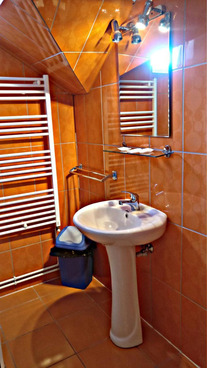 Picnic Panzio Bed & Breakfast Lunca de Sus Dış mekan fotoğraf