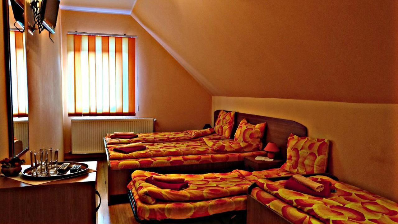 Picnic Panzio Bed & Breakfast Lunca de Sus Dış mekan fotoğraf