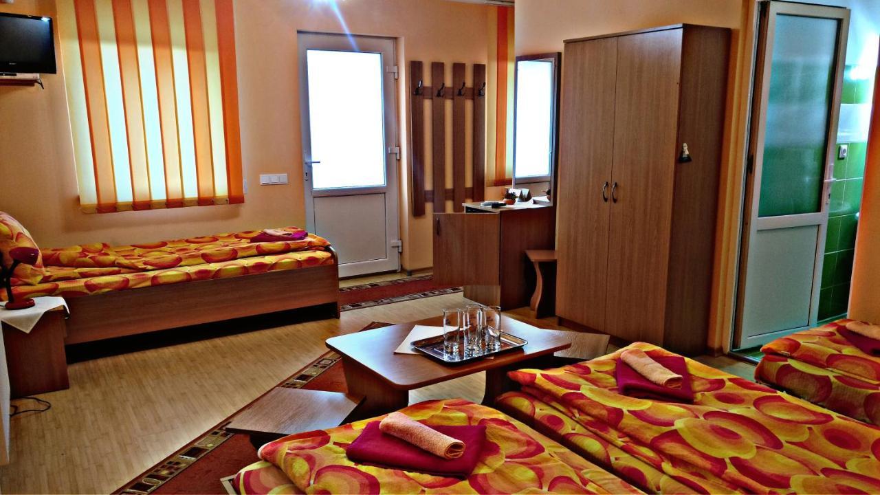 Picnic Panzio Bed & Breakfast Lunca de Sus Dış mekan fotoğraf